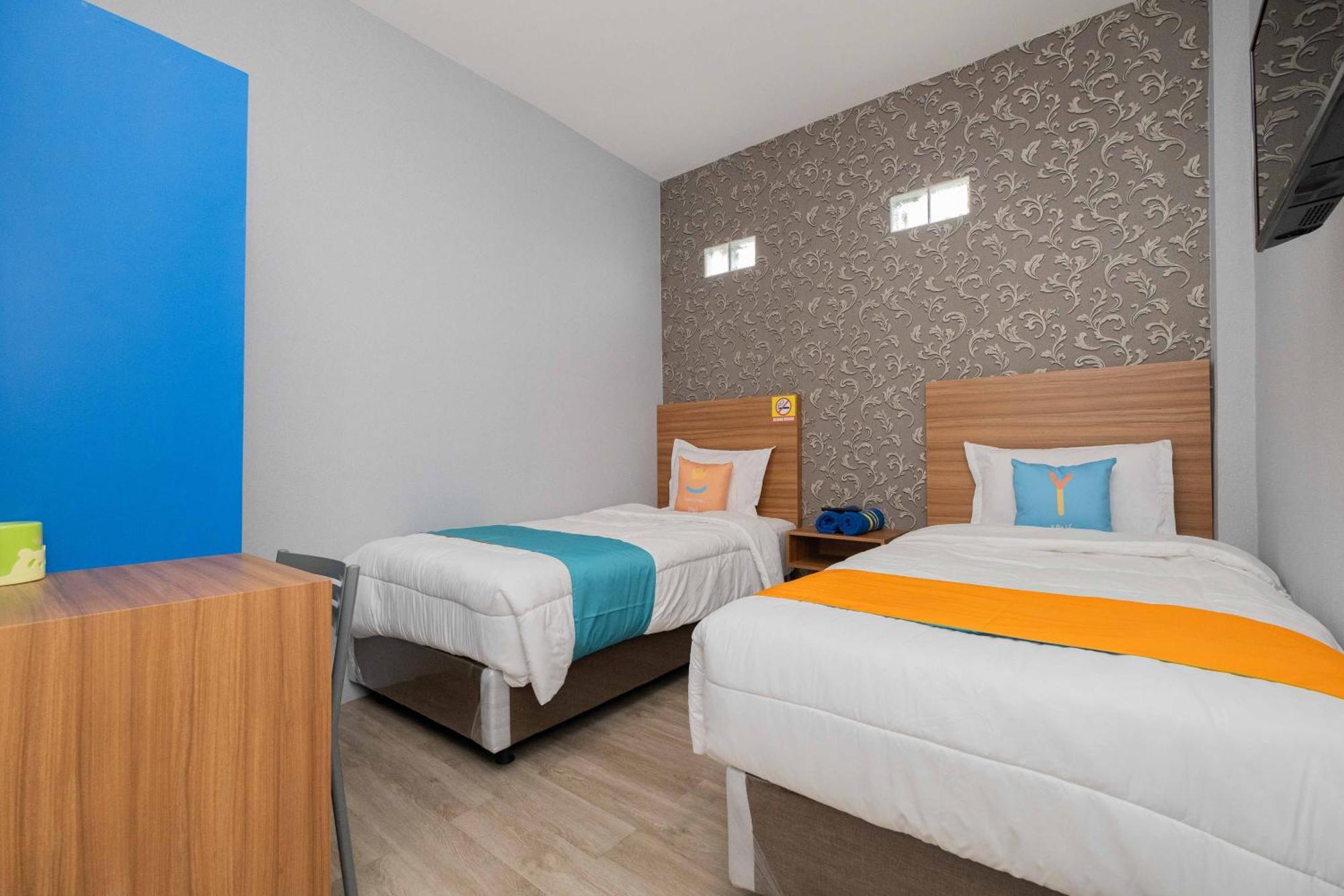 Sans Wm Hotel Blitar Ngoại thất bức ảnh